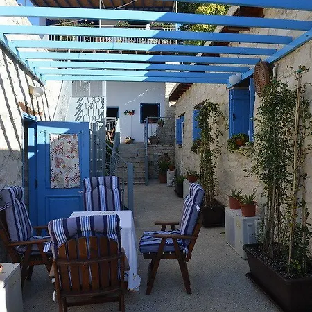 Guest house George 3*