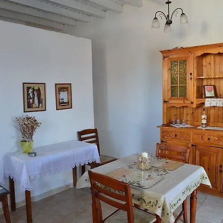 Guest house George 3*