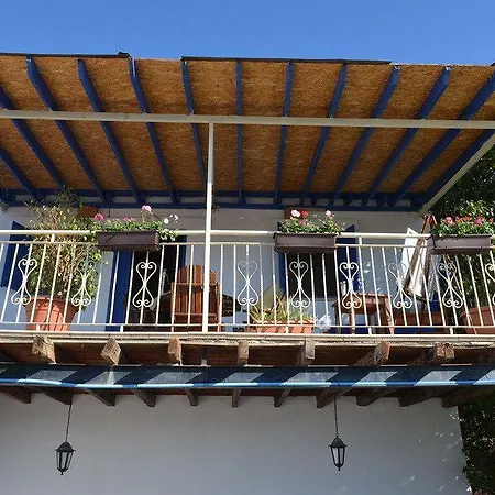 Guest house George Pentakomo
