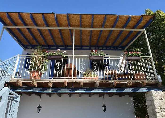 Penzion George Pentakomo